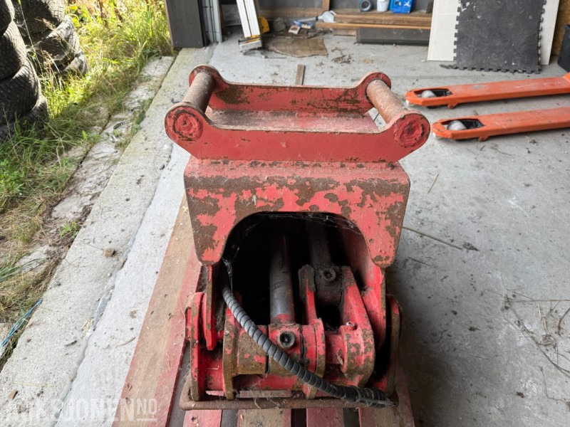 2006 Megagrip klype m/S 50 feste - Attachment for Construction machinery: picture 3 2006 Megagrip klype m/S 50 feste - Attachment for Construction machinery: picture 3