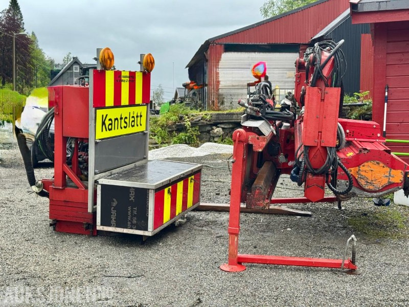2012 Dücker DUA 800 - Kantklipper m/Hydraulikk Pumpe & Tank - Styretablå - Attachment for Construction machinery: picture 3 2012 Dücker DUA 800 - Kantklipper m/Hydraulikk Pumpe & Tank - Styretablå - Attachment for Construction machinery: picture 3
