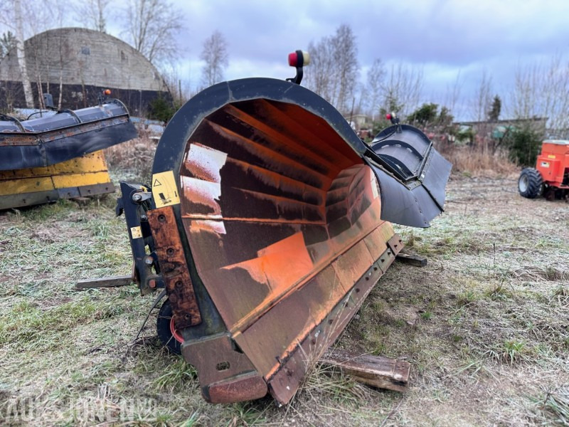 2012 TELLEFSDAL K-70 3400 P SNØPLOG - Attachment for Construction machinery: picture 2 2012 TELLEFSDAL K-70 3400 P SNØPLOG - Attachment for Construction machinery: picture 2