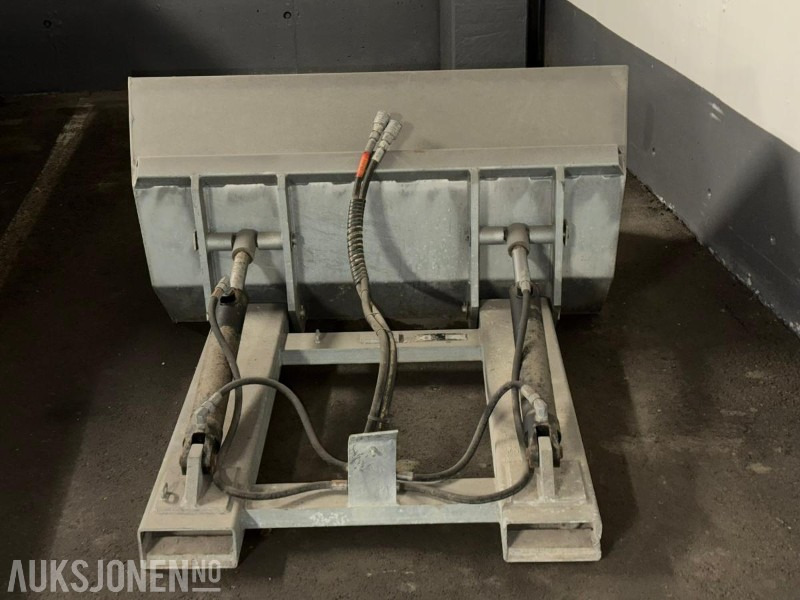 2013 SE Skuffe til truck - Attachment for Construction machinery: picture 4 2013 SE Skuffe til truck - Attachment for Construction machinery: picture 4