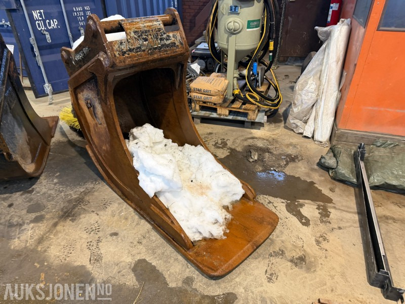 2015 Klepp Mek graveskuffe – S70 feste – Kraftig modell - Attachment for Construction machinery: picture 3 2015 Klepp Mek graveskuffe – S70 feste – Kraftig modell - Attachment for Construction machinery: picture 3