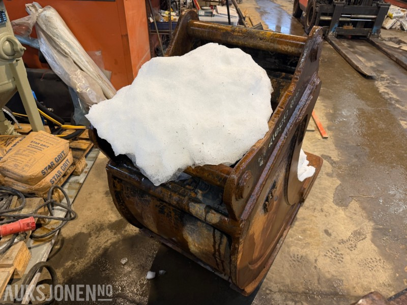 2015 Klepp Mek graveskuffe – S70 feste – Kraftig modell - Attachment for Construction machinery: picture 5 2015 Klepp Mek graveskuffe – S70 feste – Kraftig modell - Attachment for Construction machinery: picture 5