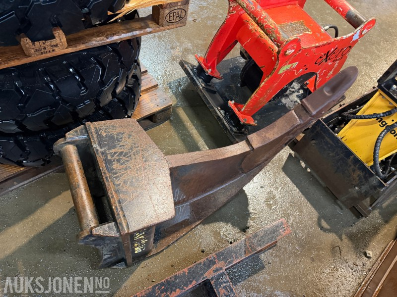 2015 Rippertann for gravemaskin - S60 - Attachment for Construction machinery: picture 5 2015 Rippertann for gravemaskin - S60 - Attachment for Construction machinery: picture 5