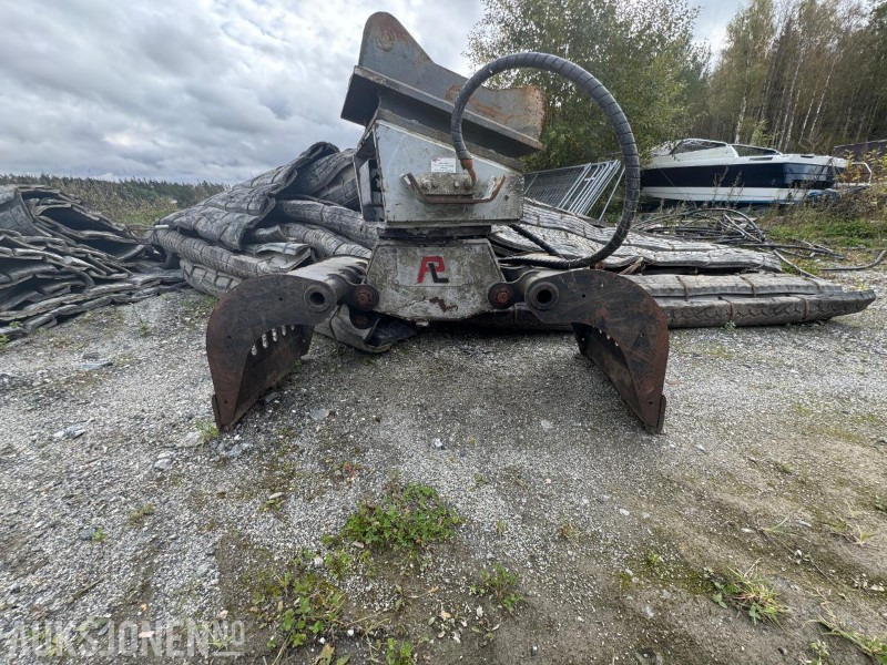 2016  Pladdet PRG3-500-EX Rive- og sorteringsgrip med rotasjon – S70 feste - Attachment for Construction machinery: picture 1 2016  Pladdet PRG3-500-EX Rive- og sorteringsgrip med rotasjon – S70 feste - Attachment for Construction machinery: picture 1