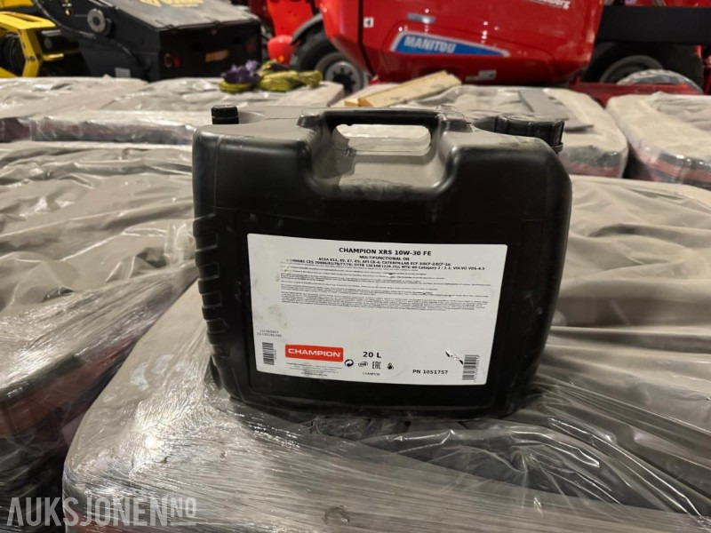 2023 - 100 Liter - Champion XRS 10W-30 FE Multifunctinal Oil - Attachment for Construction machinery: picture 3 2023 - 100 Liter - Champion XRS 10W-30 FE Multifunctinal Oil - Attachment for Construction machinery: picture 3