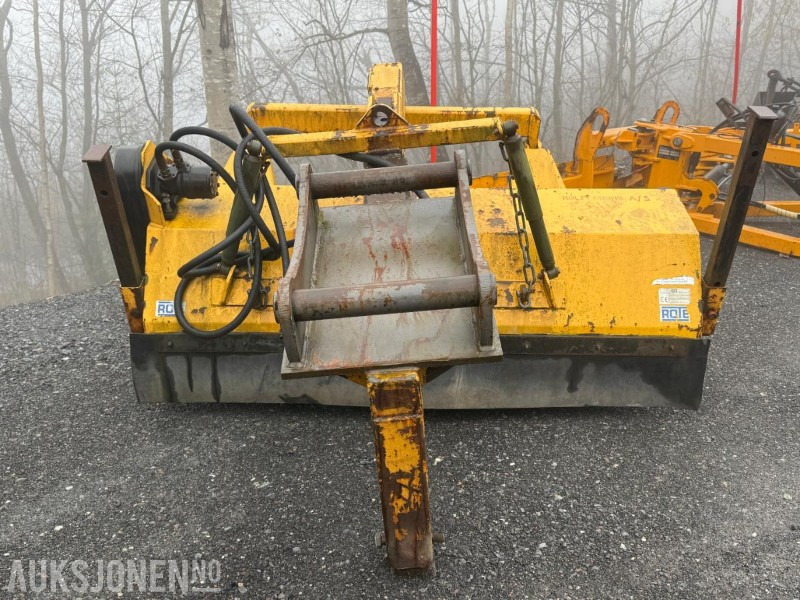 Feiekost til gravemaskin fra ROTE med S60 feste - Attachment for Construction machinery: picture 4 Feiekost til gravemaskin fra ROTE med S60 feste - Attachment for Construction machinery: picture 4