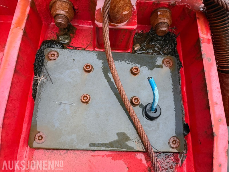 JAB JB140 Silenced pigghammer rep.objekt - Attachment for Construction machinery: picture 3 JAB JB140 Silenced pigghammer rep.objekt - Attachment for Construction machinery: picture 3