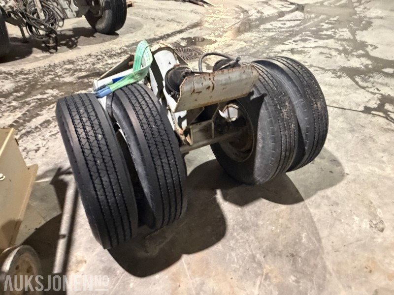 Potain Hjulunderstell til tårnkran - Attachment for Construction machinery: picture 3 Potain Hjulunderstell til tårnkran - Attachment for Construction machinery: picture 3