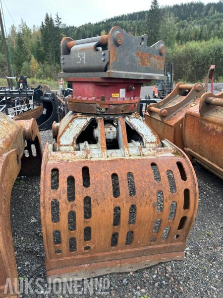 S-80 Riveklype Med Oil Quik feste - Attachment for Construction machinery: picture 4 S-80 Riveklype Med Oil Quik feste - Attachment for Construction machinery: picture 4