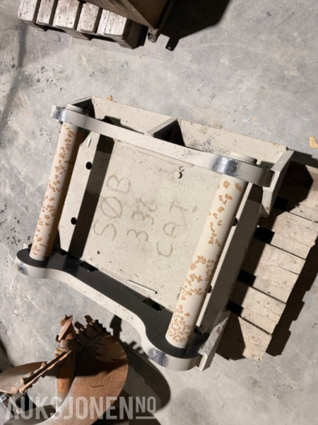 S90 grind / Adapterplate for gravemaskin - Attachment for Construction machinery: picture 4 S90 grind / Adapterplate for gravemaskin - Attachment for Construction machinery: picture 4