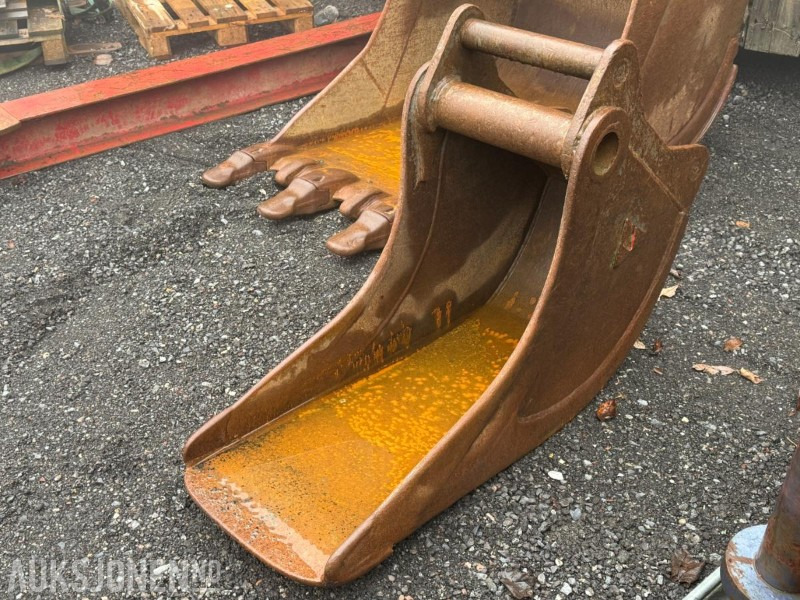 Smalskuffe med S60 feste - Attachment for Construction machinery: picture 2 Smalskuffe med S60 feste - Attachment for Construction machinery: picture 2