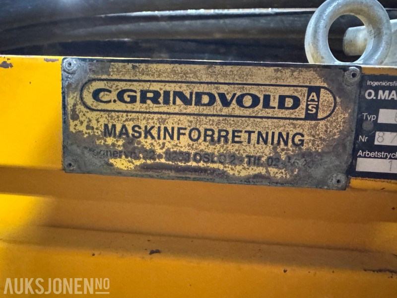 Bini 610 tinekjele - Construction equipment: picture 5 Bini 610 tinekjele - Construction equipment: picture 5