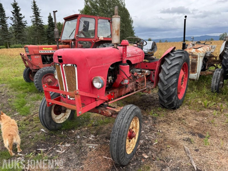 David Brown 850 traktor - Farm tractor: picture 1 David Brown 850 traktor - Farm tractor: picture 1
