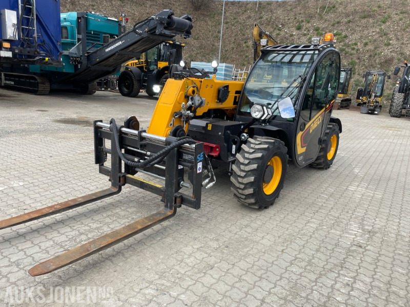 Dieci Apollo 26.6 Hyd pll gaffel skuffe og løftekrok - Telescopic handler: picture 1 Dieci Apollo 26.6 Hyd pll gaffel skuffe og løftekrok - Telescopic handler: picture 1