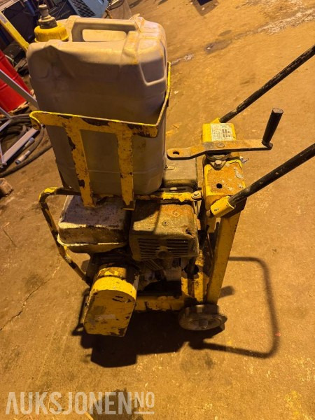 Euro shatal CS453 - Asfaltsag - Construction equipment: picture 4 Euro shatal CS453 - Asfaltsag - Construction equipment: picture 4