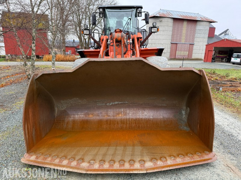 Hitachi ZW 310-6 Lite timer etter alder - kun 4242t - Excavator: picture 2 Hitachi ZW 310-6 Lite timer etter alder - kun 4242t - Excavator: picture 2