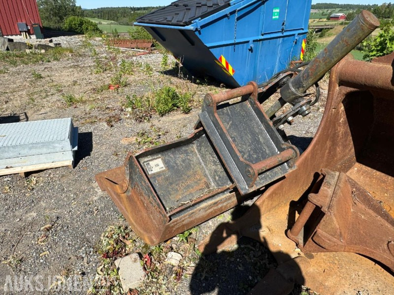 Hydraulisk pusseskuffe / S50 - Construction equipment: picture 4 Hydraulisk pusseskuffe / S50 - Construction equipment: picture 4