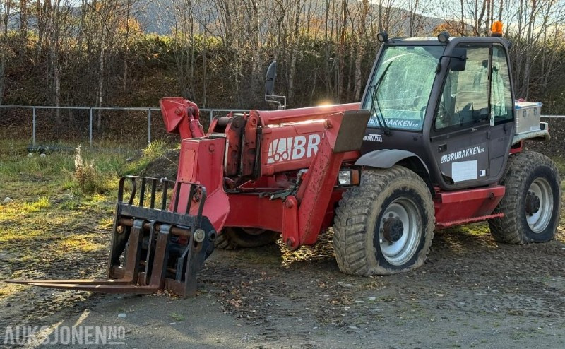 Manitou MT1740 - Mannskapskurv - Pallegaffler - 8329t - Telescopic handler: picture 2 Manitou MT1740 - Mannskapskurv - Pallegaffler - 8329t - Telescopic handler: picture 2