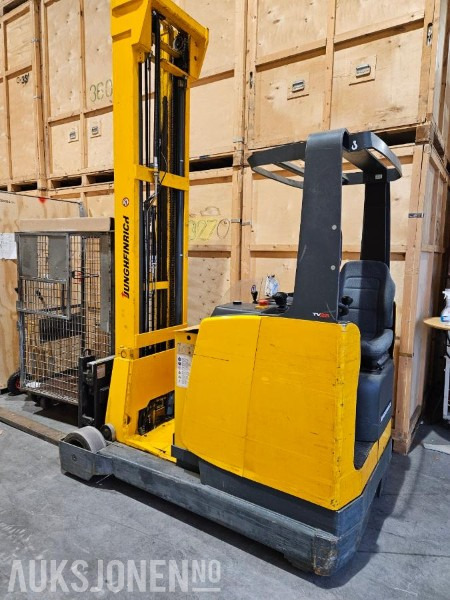 1998 Jungheinrich ETV 25G - 800DZ - Elektrisk skyvemasttruck - 7800 timer. - Material handling equipment: picture 1 1998 Jungheinrich ETV 25G - 800DZ - Elektrisk skyvemasttruck - 7800 timer. - Material handling equipment: picture 1