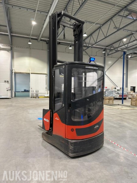 2015 Linde R17X Skyvemasttruck R17X, /Sertifisert/nytt batteri, 15207 timer - Material handling equipment: picture 4 2015 Linde R17X Skyvemasttruck R17X, /Sertifisert/nytt batteri, 15207 timer - Material handling equipment: picture 4