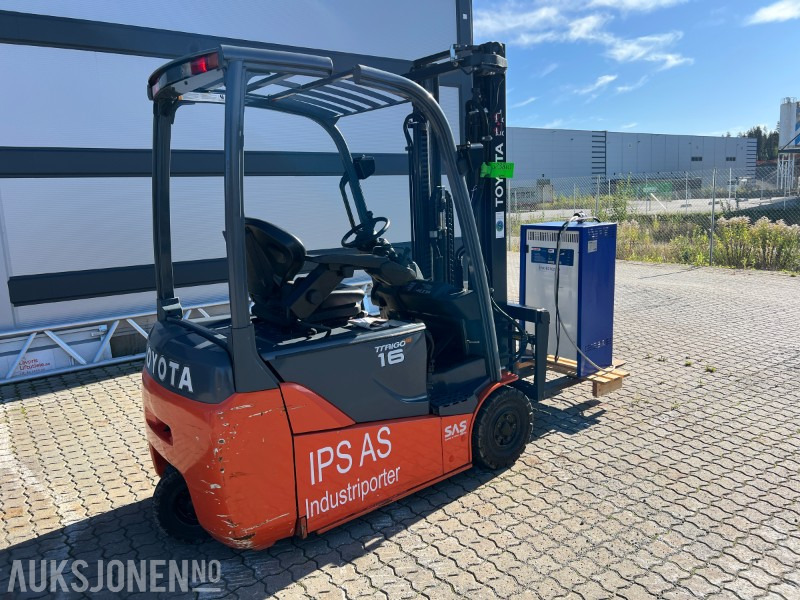 Toyota 8FBET16 - Material handling equipment: picture 5 Toyota 8FBET16 - Material handling equipment: picture 5
