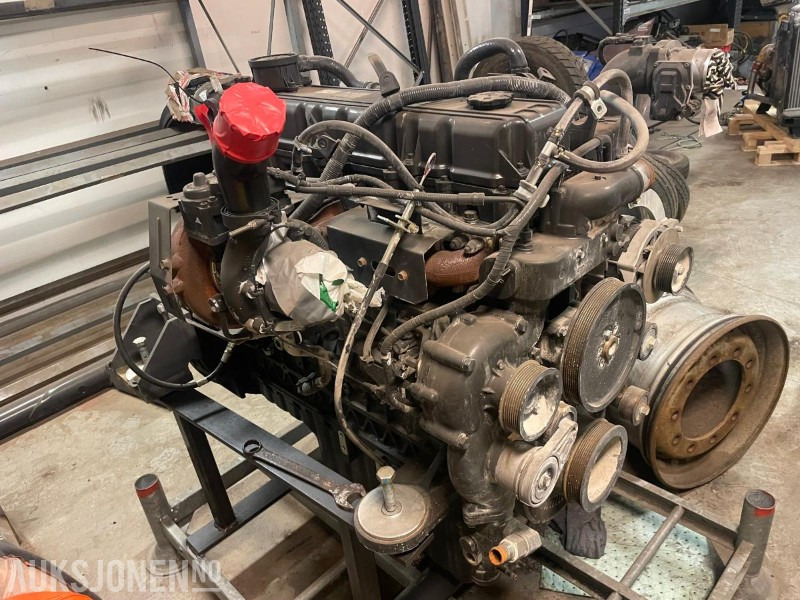 Motor til Doosan Lc350-7 - Excavator: picture 3 Motor til Doosan Lc350-7 - Excavator: picture 3