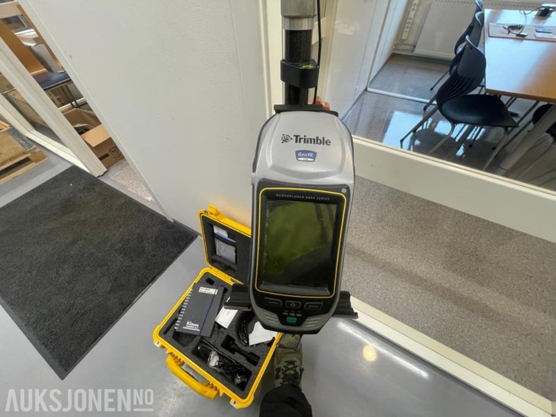 TRIMBLE GEO EXPLORER MED ZEPHYR MODEL2 ANTENNE - Construction equipment: picture 4 TRIMBLE GEO EXPLORER MED ZEPHYR MODEL2 ANTENNE - Construction equipment: picture 4