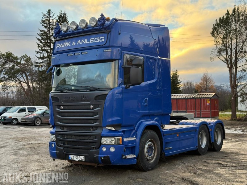 2015 Scania R730 Euro6T 6x4 Påkostet - Brøyterigget - Tipphydraulikk - Sprederhydraulikk - 675 643km - Tractor unit: picture 1 2015 Scania R730 Euro6T 6x4 Påkostet - Brøyterigget - Tipphydraulikk - Sprederhydraulikk - 675 643km - Tractor unit: picture 1