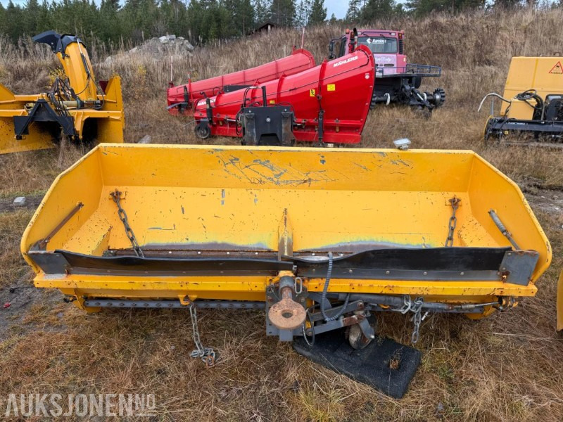 2012 Epoke TKB12-280 sand-/saltspreder – tilhengerutførelse - Truck: picture 1 2012 Epoke TKB12-280 sand-/saltspreder – tilhengerutførelse - Truck: picture 1