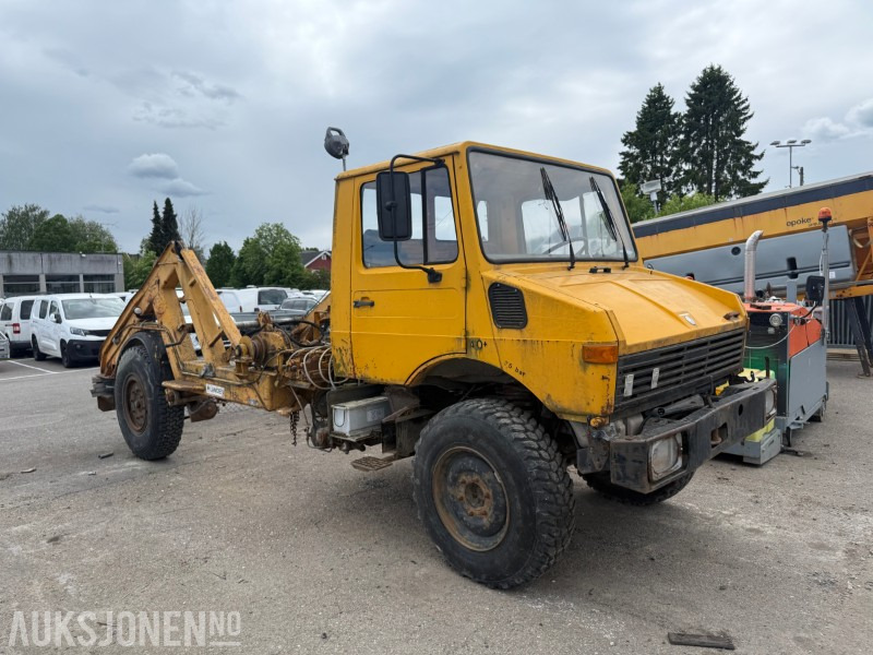 1981 Mercedes-Benz Unimog U 1000 T med kabeltrommelpåbygg – eldre, men funksjonell spesialmaskin - Utility/ Special vehicle: picture 3 1981 Mercedes-Benz Unimog U 1000 T med kabeltrommelpåbygg – eldre, men funksjonell spesialmaskin - Utility/ Special vehicle: picture 3