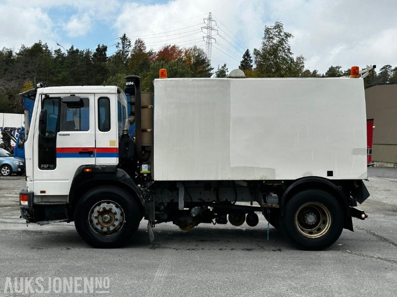 1995 Volvo FS 718 4x2 Sopebil/Feiebil - Utility/ Special vehicle: picture 4 1995 Volvo FS 718 4x2 Sopebil/Feiebil - Utility/ Special vehicle: picture 4