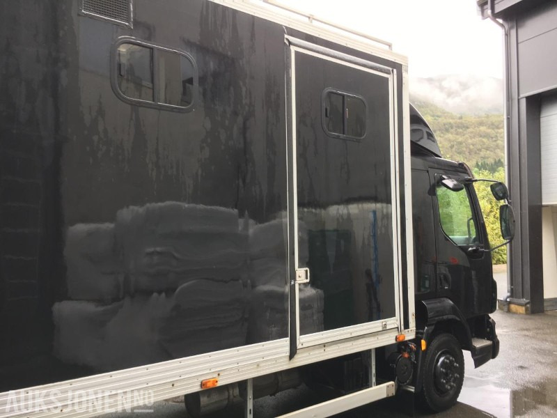 2004 DAF LF 45.220 - Hestebil / Transportbil, 202552km - Utility/ Special vehicle: picture 5 2004 DAF LF 45.220 - Hestebil / Transportbil, 202552km - Utility/ Special vehicle: picture 5