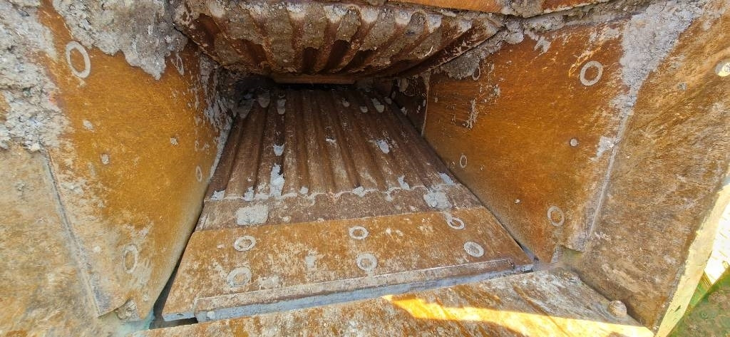 Mobile crusher McCloskey J40V2: picture 15