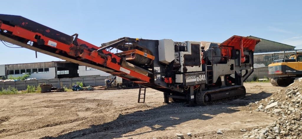 Sandvik QJ 341 - Mobile crusher: picture 1 Sandvik QJ 341 - Mobile crusher: picture 1