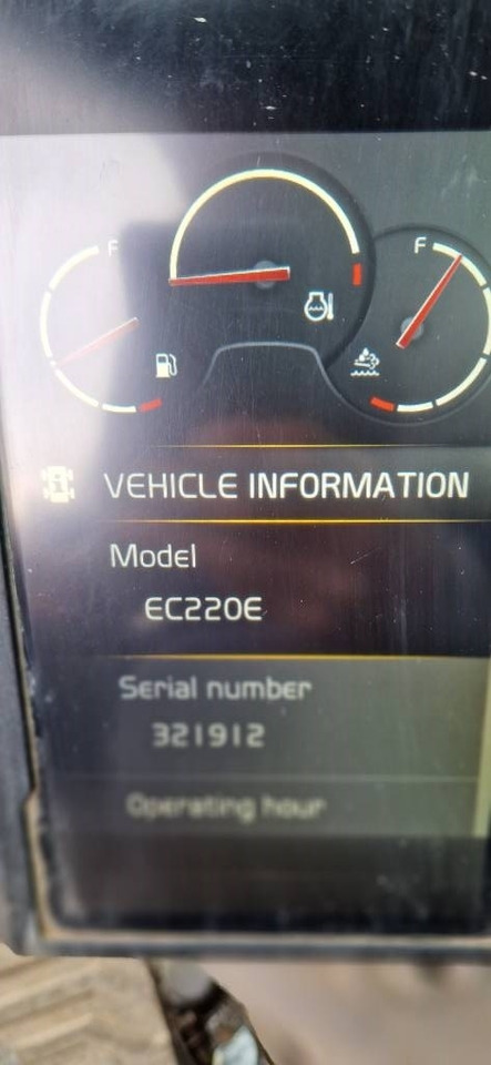 Volvo EC 220EL  - Crawler excavator: picture 4 Volvo EC 220EL  - Crawler excavator: picture 4