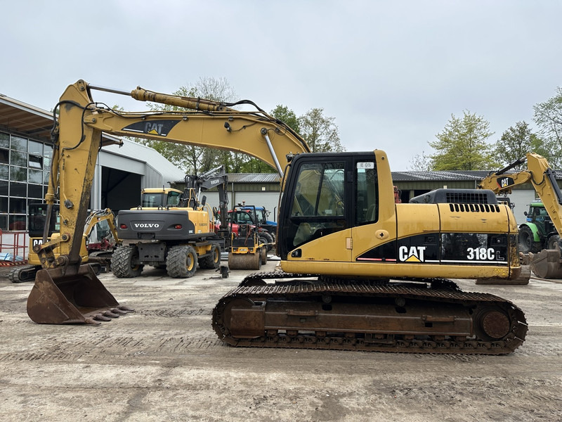Caterpillar 318 CL Good undercarriage (not 320CL - 325CL) - Crawler excavator: picture 3 Caterpillar 318 CL Good undercarriage (not 320CL - 325CL) - Crawler excavator: picture 3