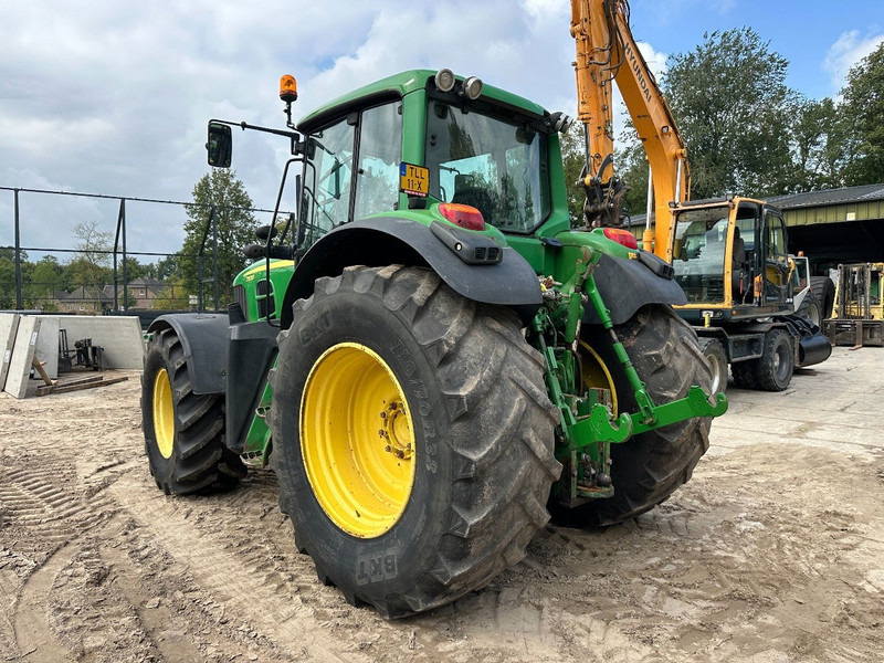 John Deere 7530 Premium AP - Farm tractor: picture 3 John Deere 7530 Premium AP - Farm tractor: picture 3