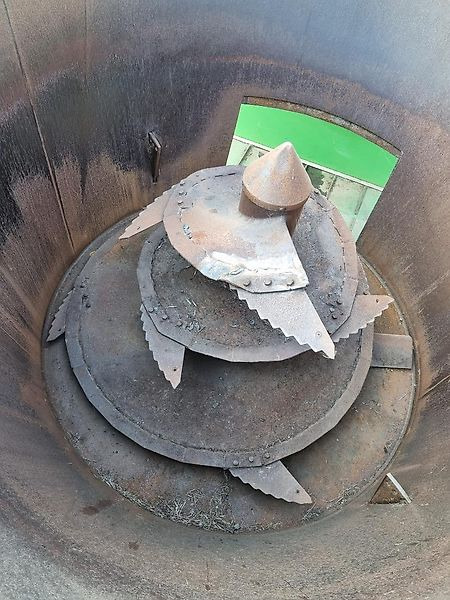 Strautmann Verti-Mix 1050 - Forage mixer wagon: picture 5 Strautmann Verti-Mix 1050 - Forage mixer wagon: picture 5