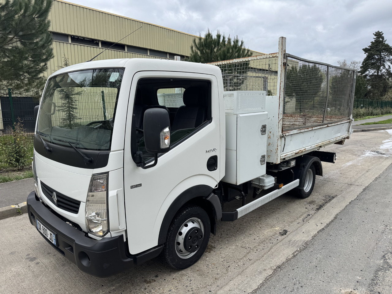 Renault Maxity - Commercial vehicle: picture 1 Renault Maxity - Commercial vehicle: picture 1