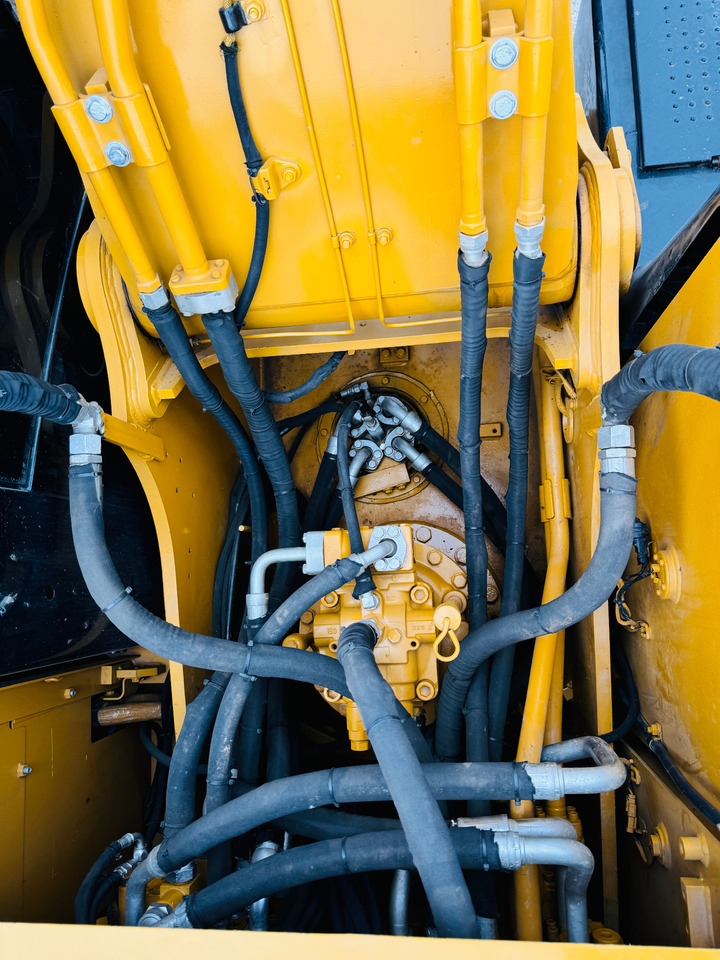 Crawler excavator Caterpillar 320D CAT 320D2 320GX 320GC 320E 20 Ton Used Excavator in Good Work Condition for Sale: picture 9