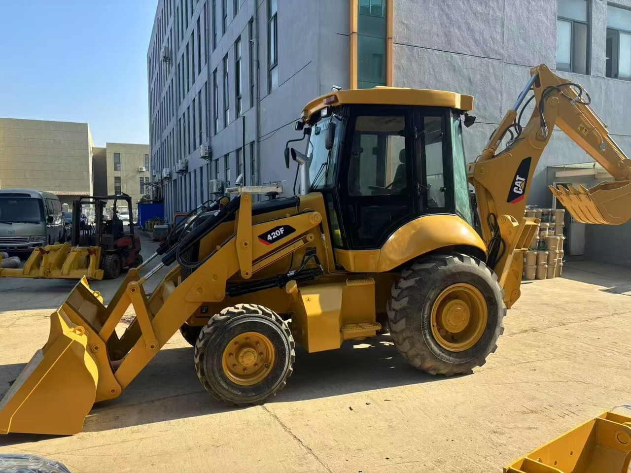 Caterpillar 420 Backhoe Loader CAT 420F Telescopic Boom JCB 3CX 4CX In Great Work Performance leasing Caterpillar 420 Backhoe Loader CAT 420F Telescopic Boom JCB 3CX 4CX In Great Work Performance: picture 6