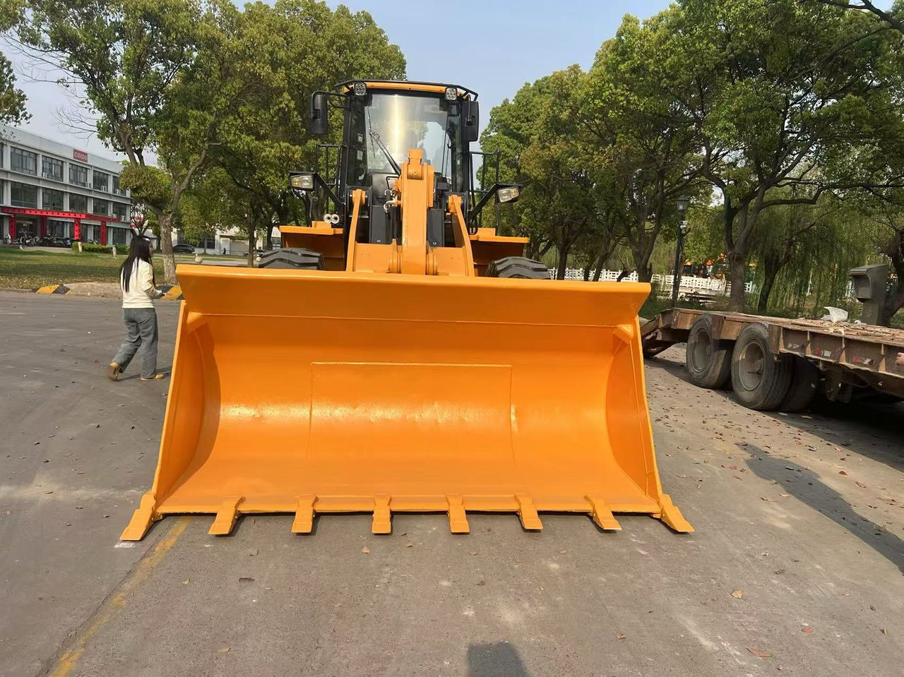 Wheel loader Liugong CLG 856H used wheel loader with cummins engine: picture 6