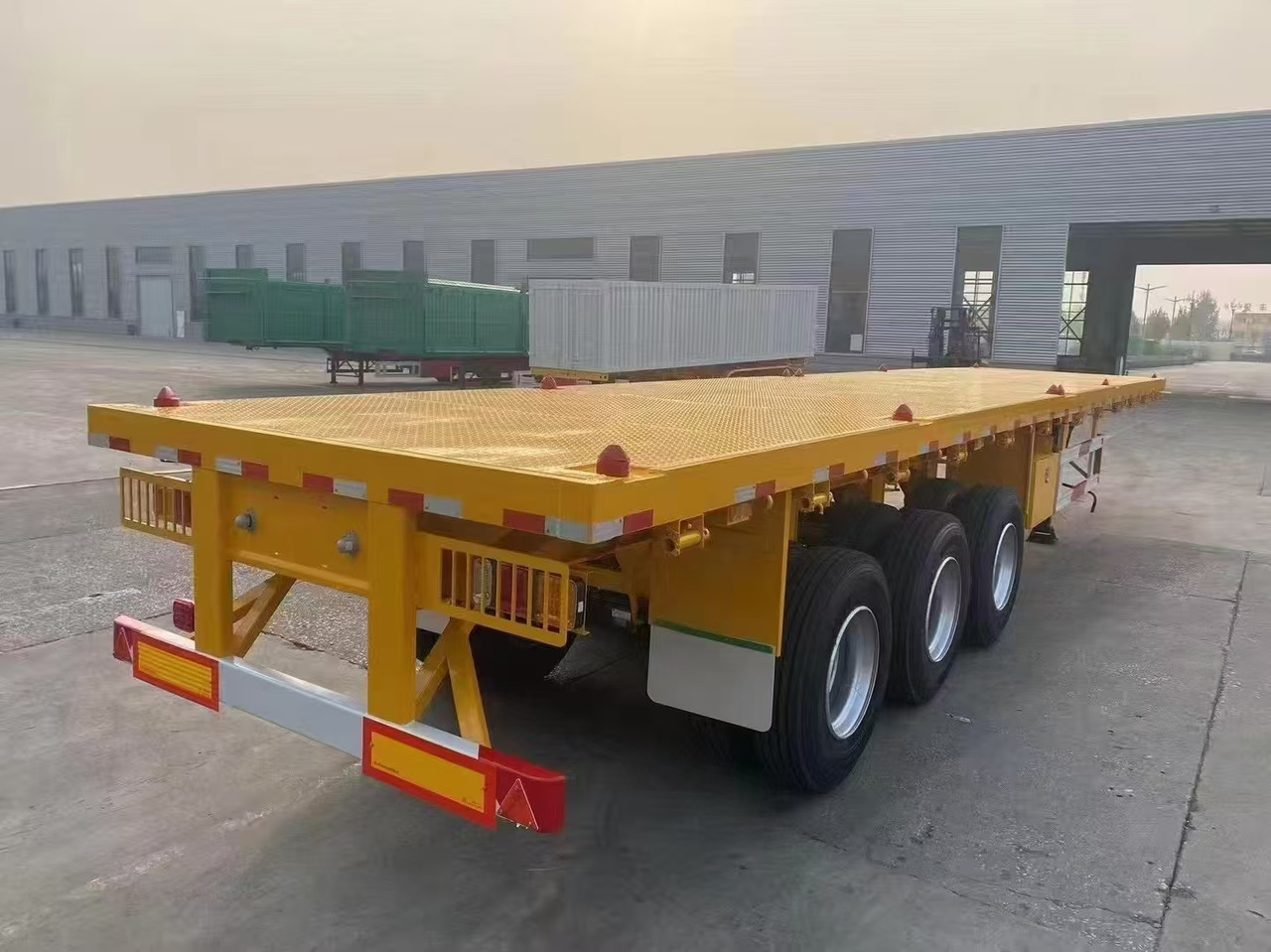 New Low loader semi-trailer ZHICHENG Semi Flat Bed Low Bed in length 8M, 10M, 12M, 14M,16M: picture 32 New Low loader semi-trailer ZHICHENG Semi Flat Bed Low Bed in length 8M, 10M, 12M, 14M,16M: picture 32