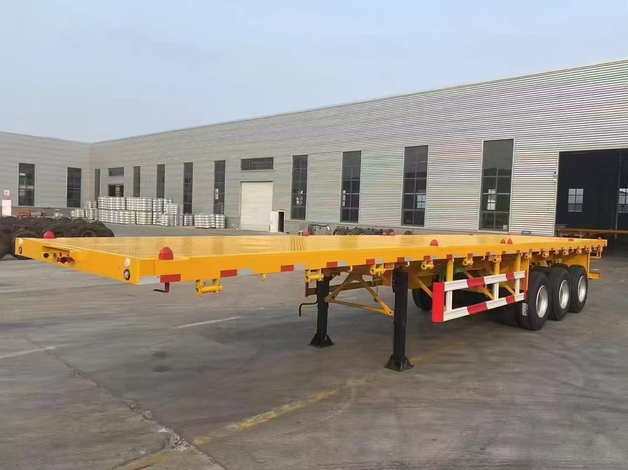New Low loader semi-trailer ZHICHENG Semi Flat Bed Low Bed in length 8M, 10M, 12M, 14M,16M: picture 31 New Low loader semi-trailer ZHICHENG Semi Flat Bed Low Bed in length 8M, 10M, 12M, 14M,16M: picture 31