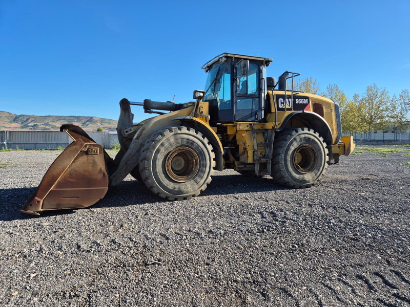 Caterpillar 966M - Wheel loader: picture 1 Caterpillar 966M - Wheel loader: picture 1