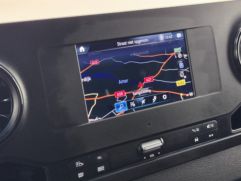Small van Mercedes-Benz Sprinter 317 1.9 CDI L3H2 3500kg trekgewicht Navigatie Achteruitrijcamera Apple Carplay/Android Auto Betimmering Cruise Control: picture 8