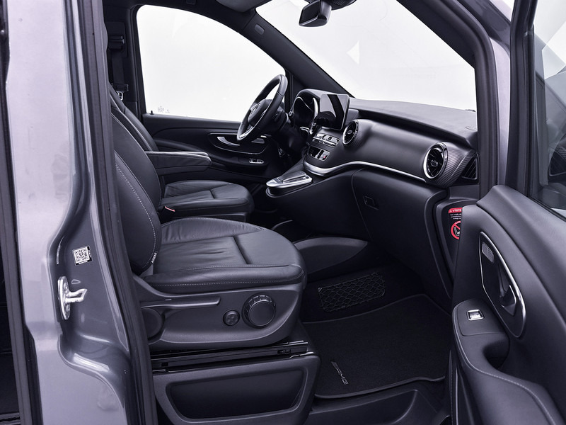 Small van, Combi van Mercedes-Benz V-Klasse 250d 4-MATIC Extra Lang BPM Vrij Direct Leverbaar LED AMG Styling: picture 16