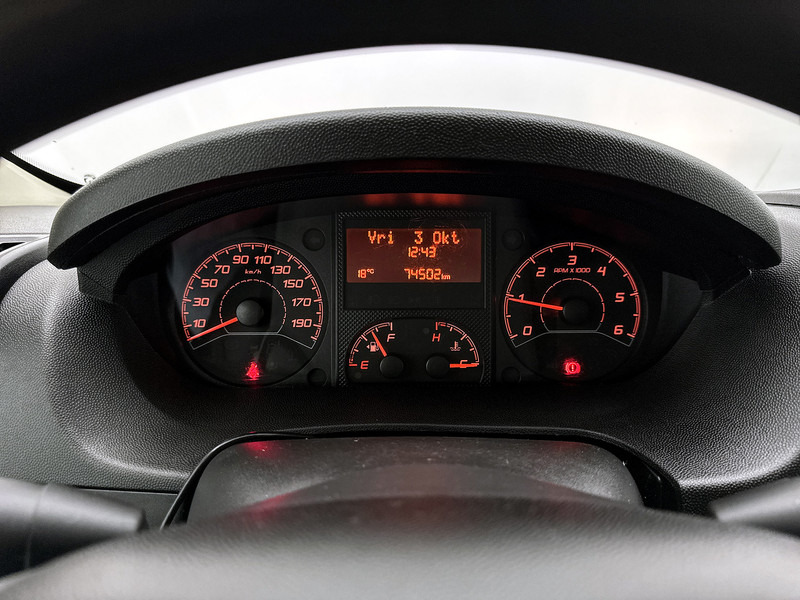 Opel Movano 2.2D 140 L4H3 Edition Trekhaak 3t Imperiaal Cruise Control Airco - Panel van: picture 5 Opel Movano 2.2D 140 L4H3 Edition Trekhaak 3t Imperiaal Cruise Control Airco - Panel van: picture 5