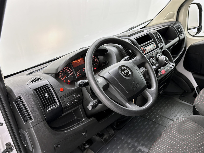 Opel Movano 2.2D 140pk Bakwagen met Laadklep Cruise Control Meubelbak Airco - Closed box van: picture 5 Opel Movano 2.2D 140pk Bakwagen met Laadklep Cruise Control Meubelbak Airco - Closed box van: picture 5