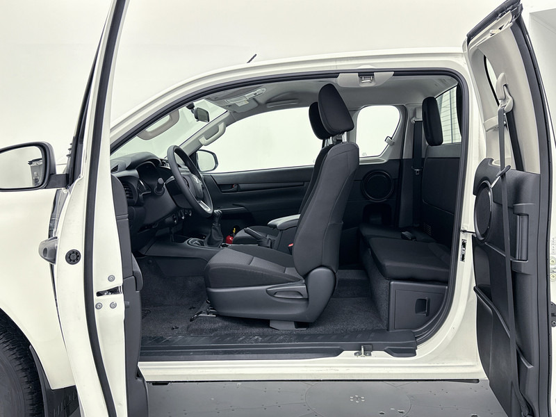 Pickup truck Toyota Hilux 2.4 D-4D Comfort 4x4 Xtra Cab NIEUW 3500KG Trekgewicht Cruise Control Airco: picture 11